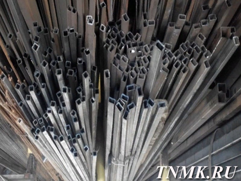 Труба профильная 60х30х2.5 мм ст. 20 купить в Нижнем Тагиле