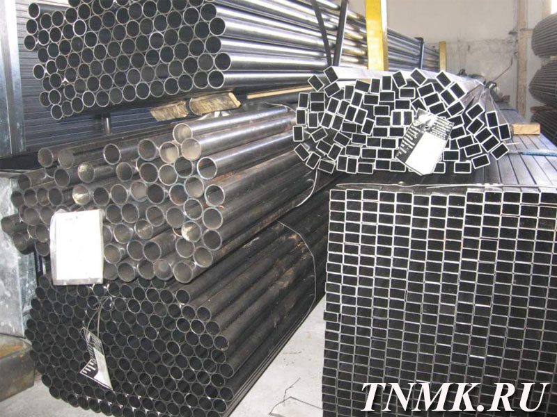Труба профильная 40х25х3 мм ст. 09Г2С купить в Нижнем Тагиле